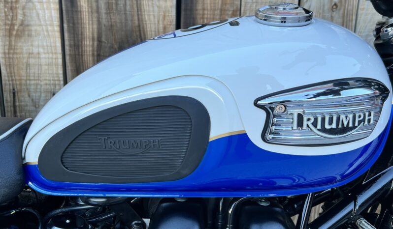 TRIUMPH SCRAMBLER 900 CARBURACION lleno