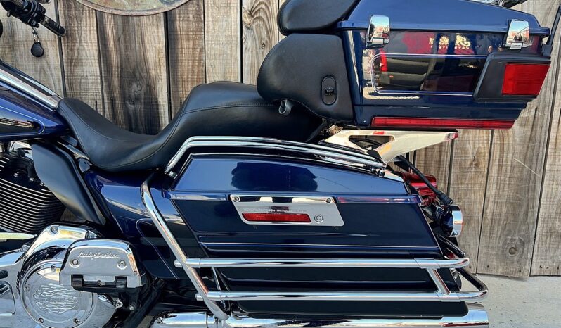 HARLEY DAVIDSON ELECTRA GLIDE ULTRA CLASSIC lleno