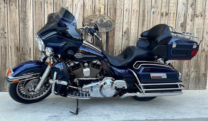 HARLEY DAVIDSON ELECTRA GLIDE ULTRA CLASSIC lleno