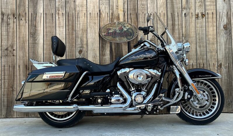 HARLEY DAVIDSON FLHR ROAD KING lleno