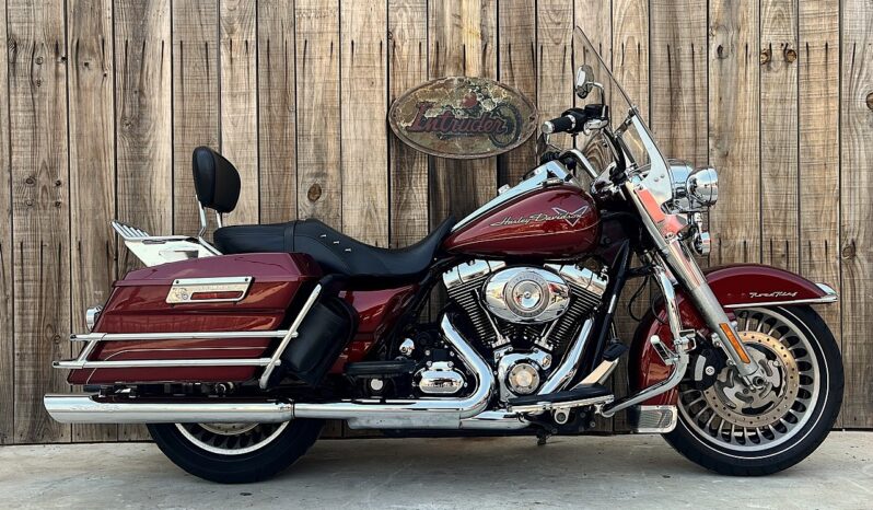 HARLEY DAVIDSON FLHR ROAD KING lleno