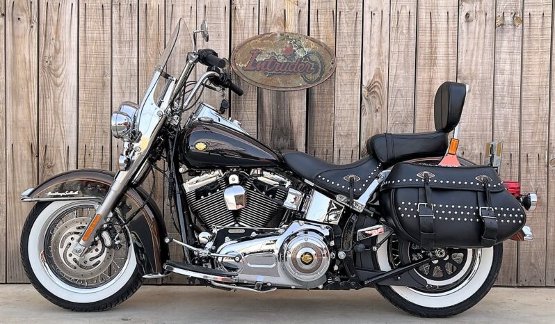 HARLEY DAVIDSON HERITAGE SOFTAIL CLASSIC 110TH lleno