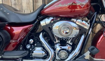 HARLEY DAVIDSON FLHR ROAD KING lleno
