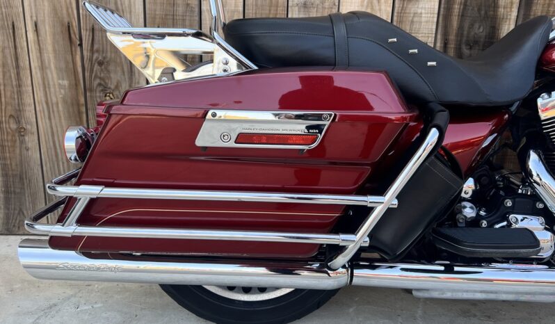 HARLEY DAVIDSON FLHR ROAD KING lleno