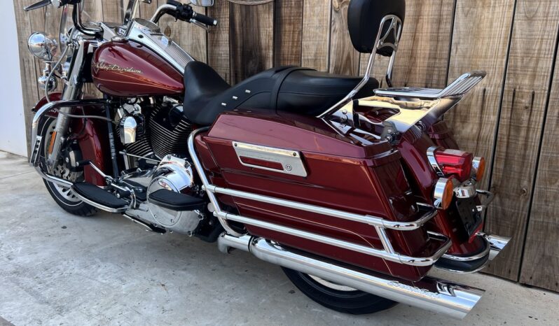 HARLEY DAVIDSON FLHR ROAD KING lleno