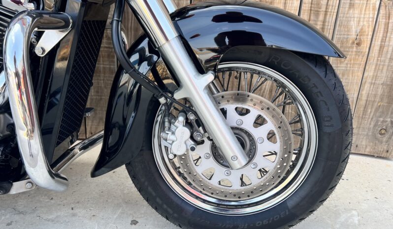 SUZUKI C800 INTRUDER lleno