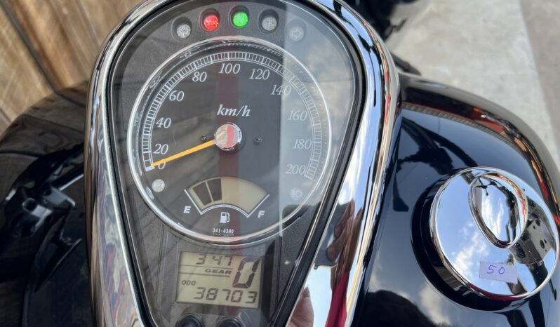 SUZUKI C800 INTRUDER lleno