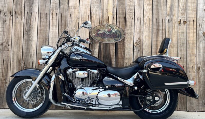 SUZUKI C800 INTRUDER lleno