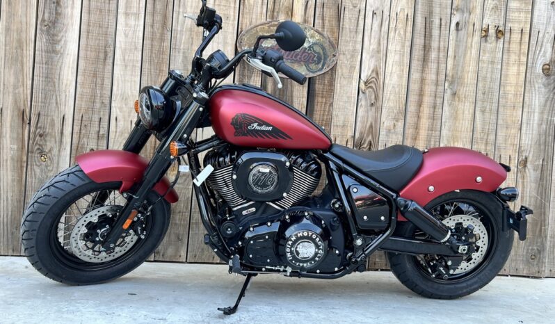 INDIAN CHIEF BOBBER SUNSET RED SMK lleno
