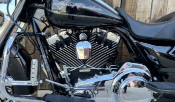 HARLEY DAVIDSON FLHR ROAD KING lleno
