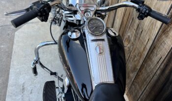 HARLEY DAVIDSON FLHR ROAD KING lleno