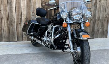 HARLEY DAVIDSON FLHR ROAD KING lleno