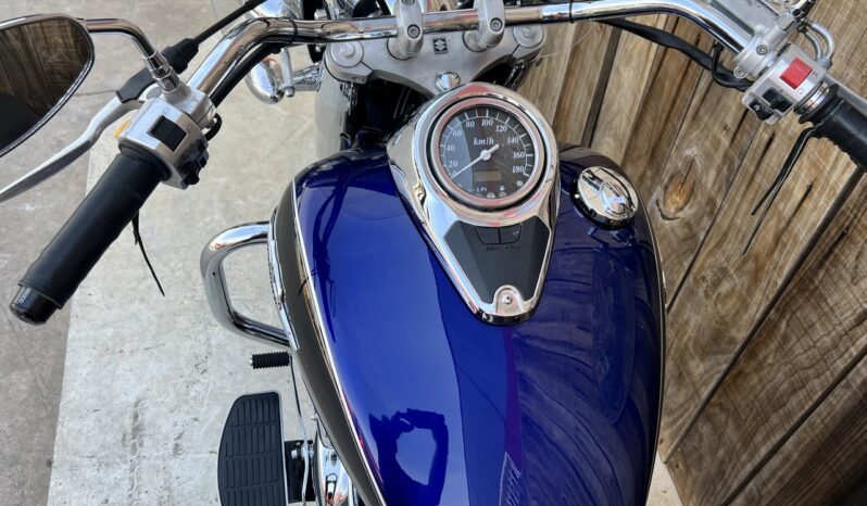 SUZUKI C800 INTRUDER lleno