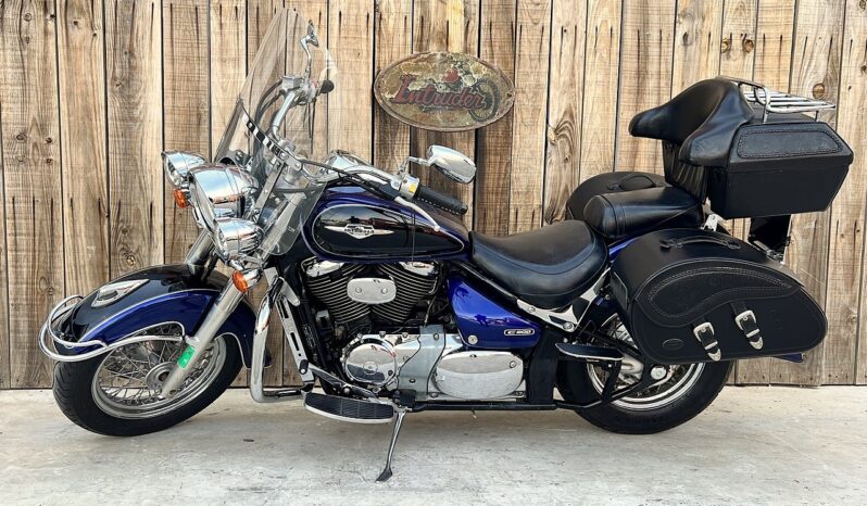 SUZUKI C800 INTRUDER lleno