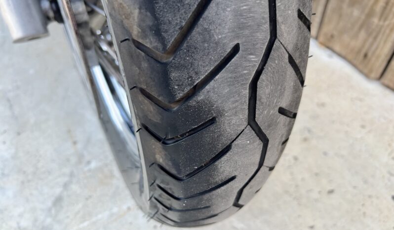SUZUKI C800 INTRUDER lleno