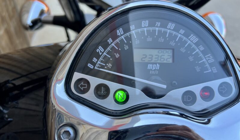 HONDA VTX1300 lleno