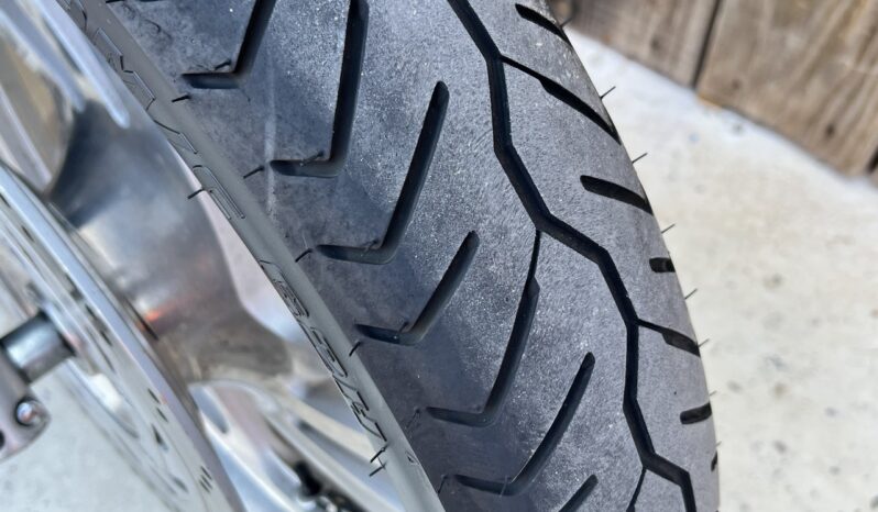 HONDA VTX1300 lleno