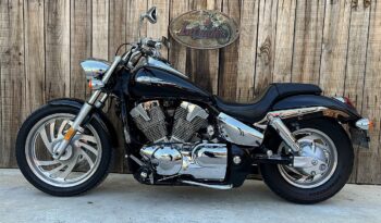 HONDA VTX1300 lleno