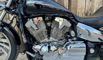 HONDA VTX1300 lleno