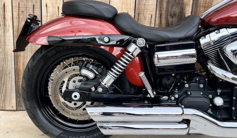 HARLEY DAVIDSON DYNA WIDE GLIDE lleno