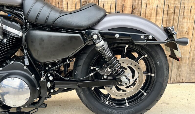 HARLEY DAVIDSON XL883 IRON lleno