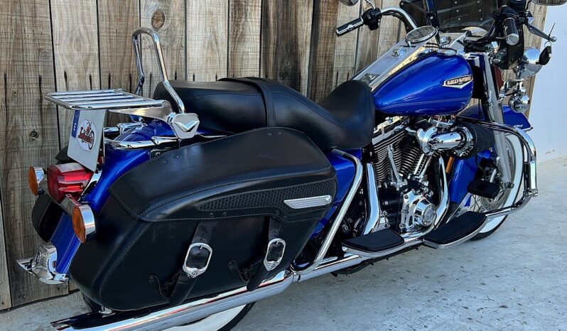 HARLEY DAVIDSON ROAD KING CLASSIC lleno