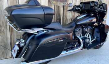 INDIAN ROADMASTER DARK HORSE lleno