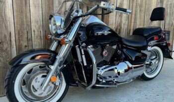 SUZUKI C1500 INTRUDER lleno