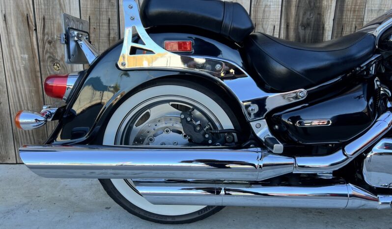 SUZUKI C1500 INTRUDER lleno