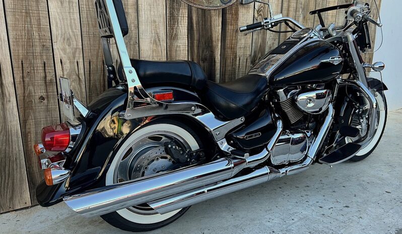 SUZUKI C1500 INTRUDER lleno