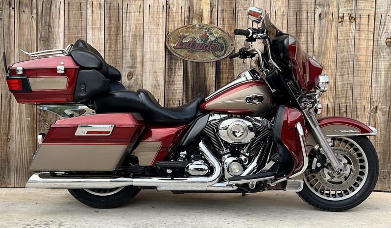 HARLEY DAVIDSON ELECTRA GLIDE ULTRA CLASSIC lleno