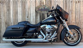 HARLEY DAVIDSON STREET GLIDE 103 lleno