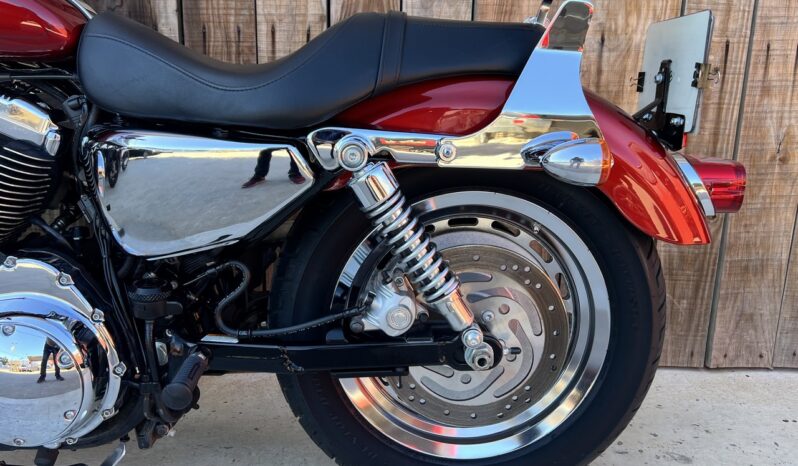 HARLEY DAVIDSON XL1200 CUSTOM lleno