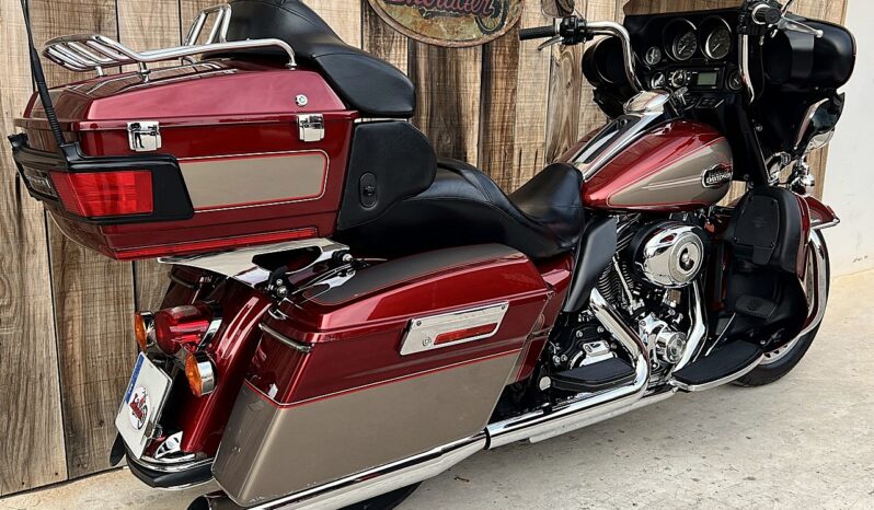 HARLEY DAVIDSON ELECTRA GLIDE ULTRA CLASSIC lleno