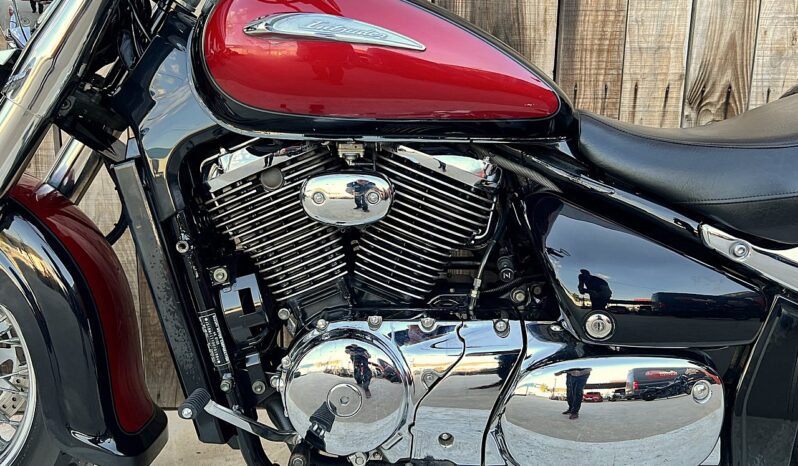 SUZUKI VL800 INTRUDER lleno