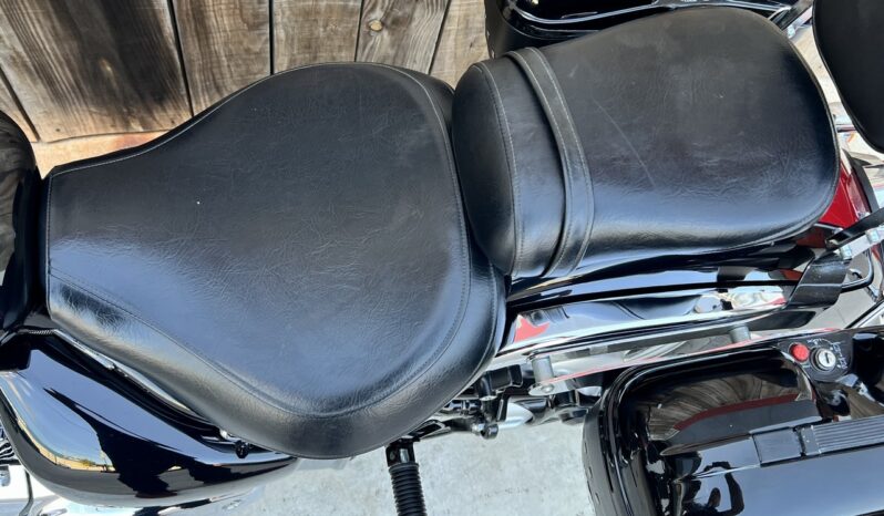 SUZUKI VL800 INTRUDER lleno