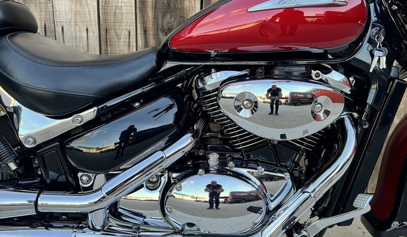 SUZUKI VL800 INTRUDER lleno