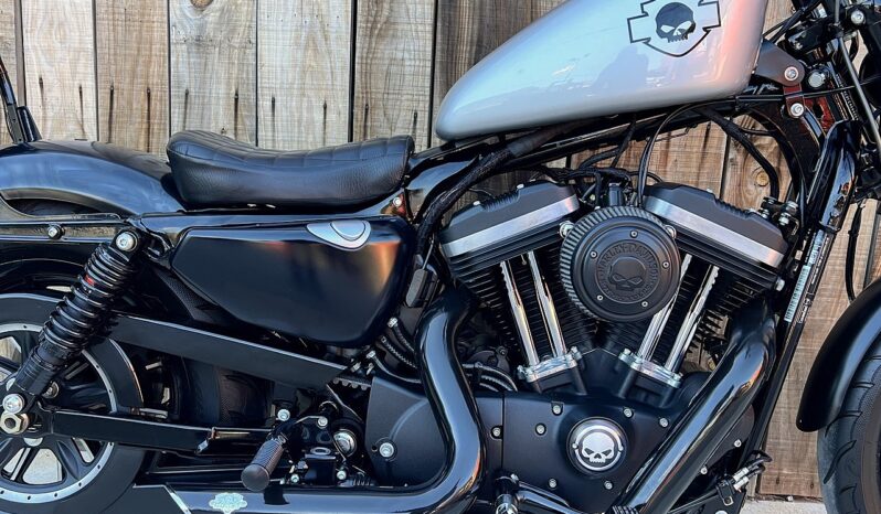 HARLEY DAVIDSON XL883 IRON A2 lleno