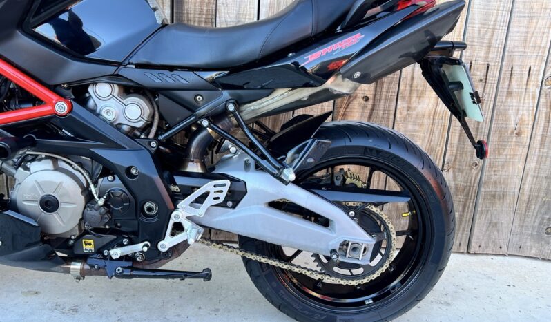 APRILIA SHIVER 750 lleno