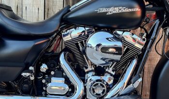 HARLEY DAVIDSON STREET GLIDE 103 lleno