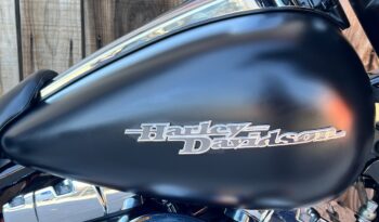 HARLEY DAVIDSON STREET GLIDE 103 lleno
