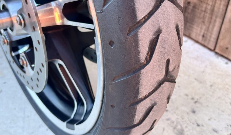 HARLEY DAVIDSON STREET GLIDE 103 lleno