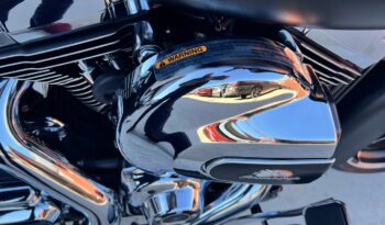 HARLEY DAVIDSON STREET GLIDE 103 lleno