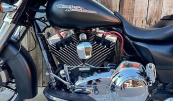 HARLEY DAVIDSON STREET GLIDE 103 lleno