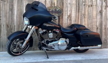 HARLEY DAVIDSON STREET GLIDE 103 lleno