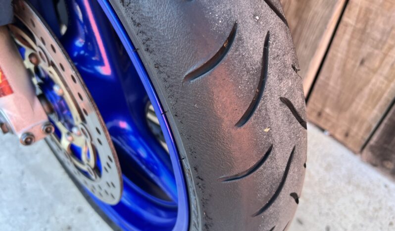 HONDA CBR600 F lleno