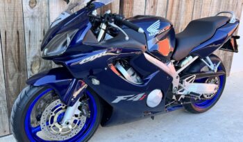 HONDA CBR600 F lleno