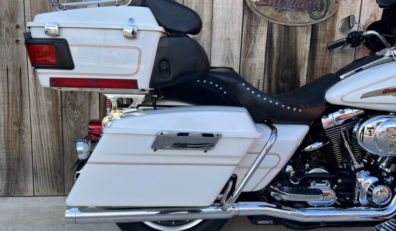 HARLEY DAVIDSON ELECTRA GLIDE ULTRA CLASSIC RR lleno