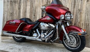 HARLEY DAVIDSON ELECTRA GLIDE BAGGER lleno
