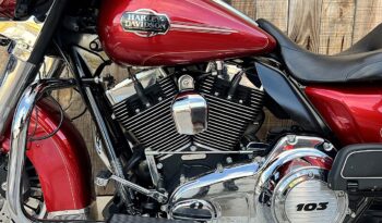 HARLEY DAVIDSON ELECTRA GLIDE BAGGER lleno